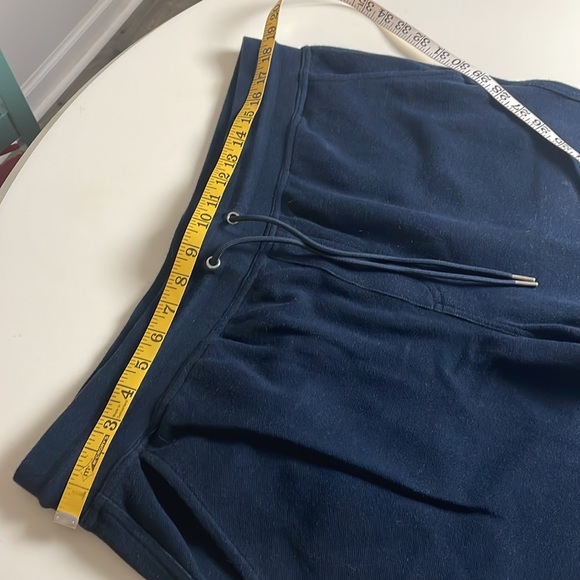 Brooks Brothers Navy Blue Drawstring Joggers- front pockets- Large - Picture 9 of 13